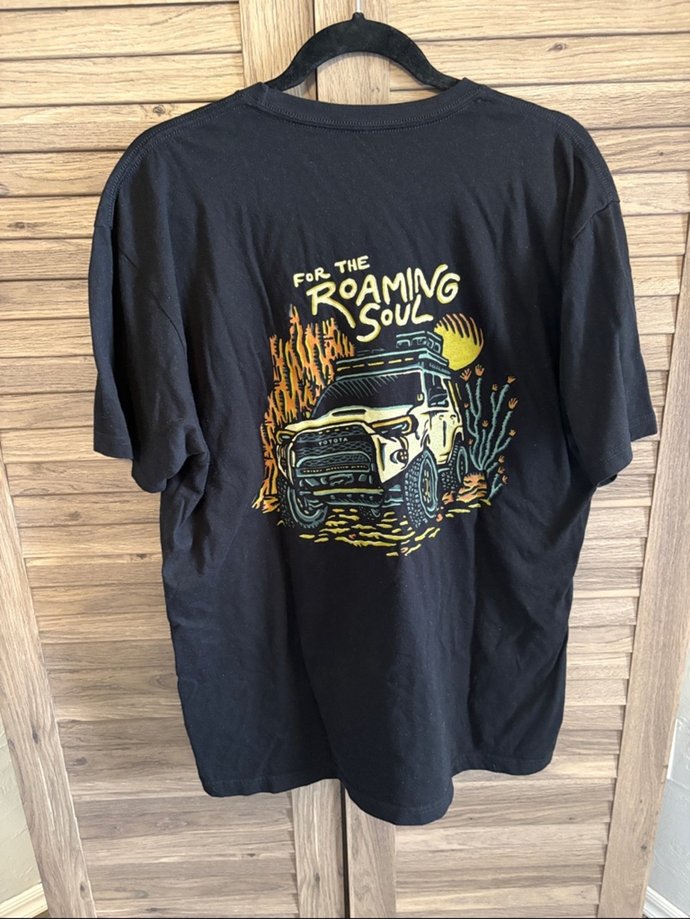 4Runner Lifestyle Roaming Soul Off-Road Graphic Tee - Black